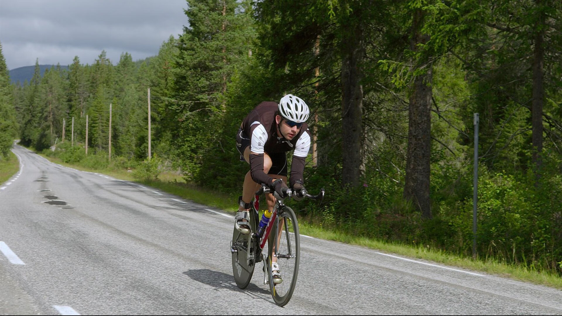 爱游戏ayx-哈兰德赛季进球效率继续保持高位，哈兰德生涯进球数